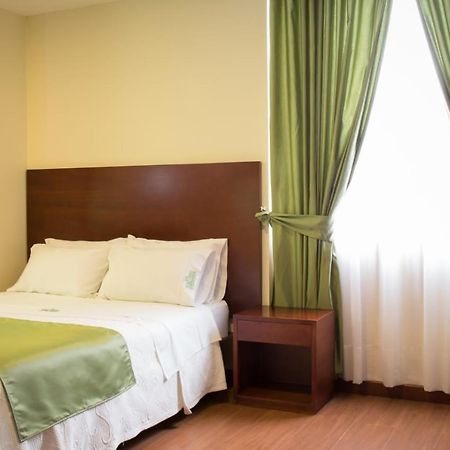 Hotel Nubes Verdes อิปิอาเลส ภายนอก รูปภาพ